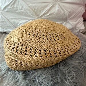 Breathable Tan Knit Straw Beret